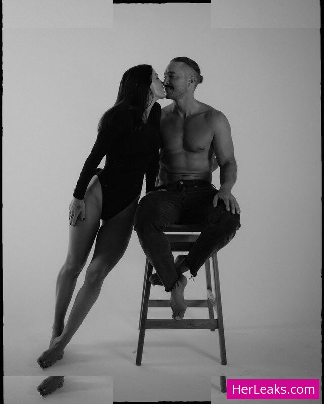 Elayna Carausu - Image 56