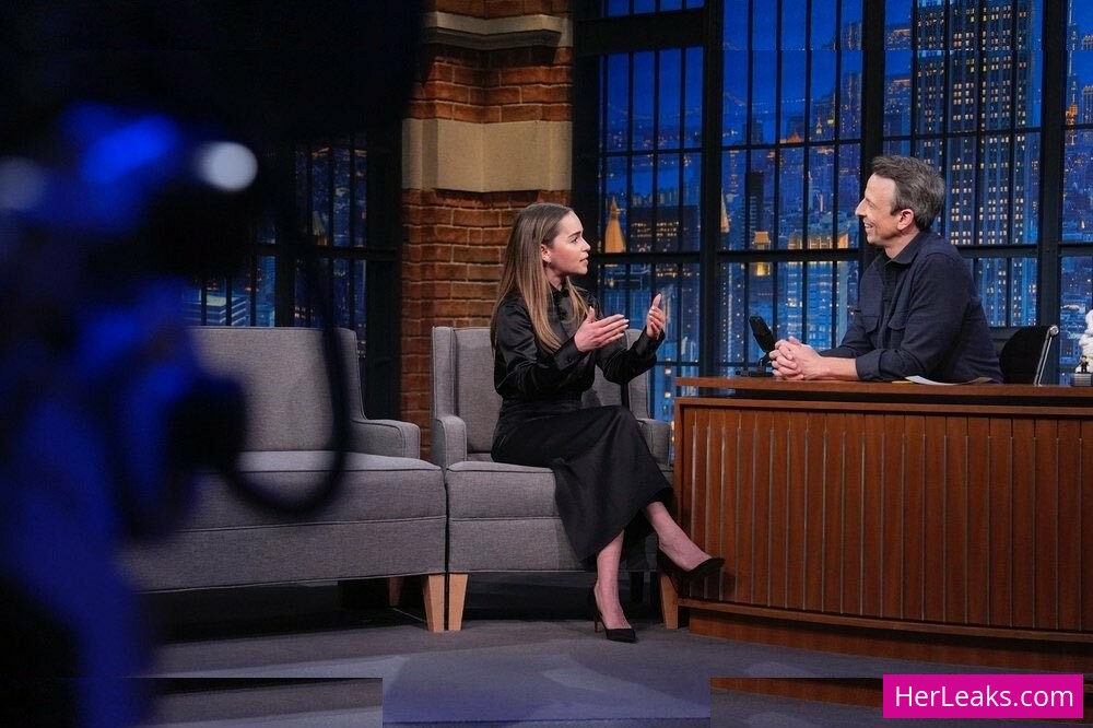 Emilia Clarke - Image 104