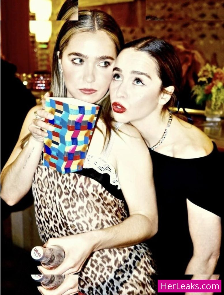 Emilia Clarke - Image 304