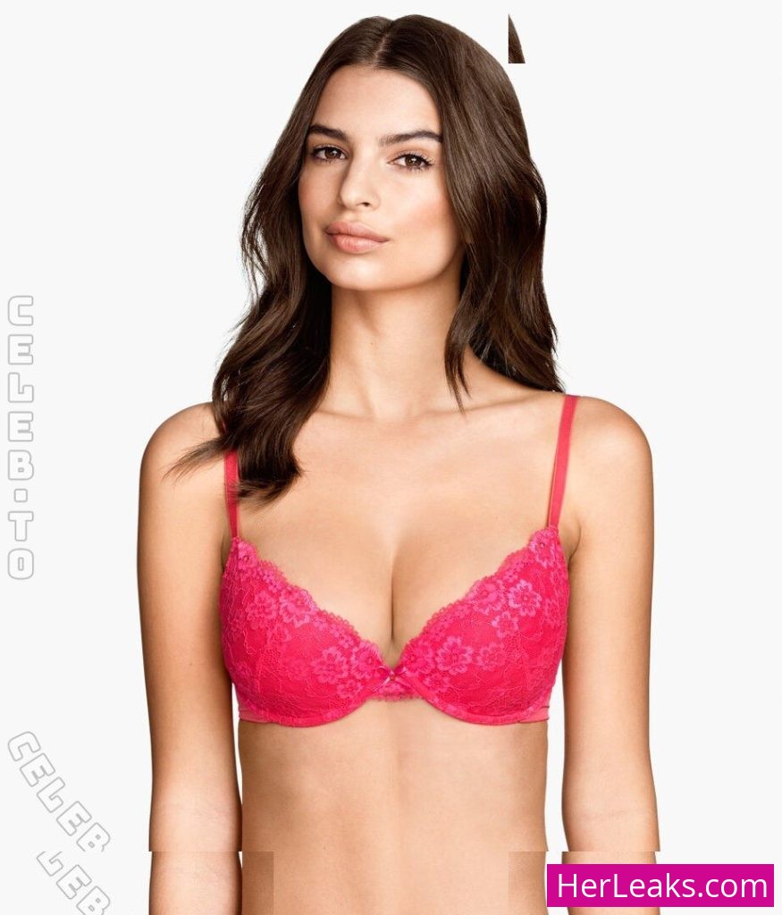 Emily Ratajkowski - Image 63