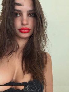 Emily Ratajkowski - Image 533