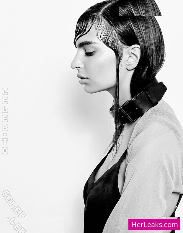 Emily Ratajkowski - Image 228