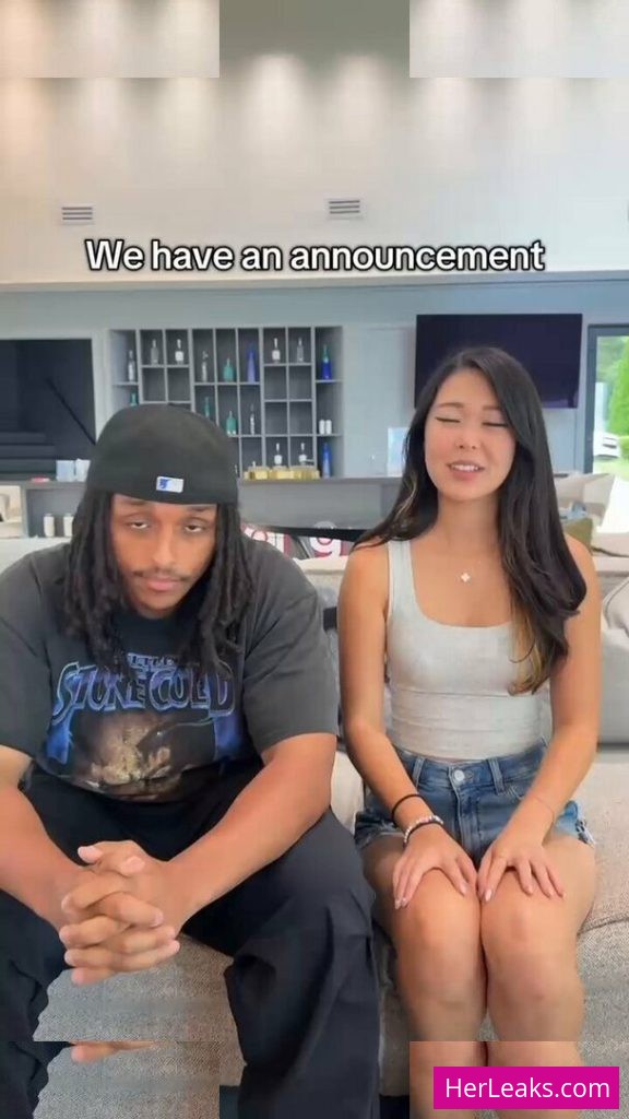 Extra Emily - Image 106