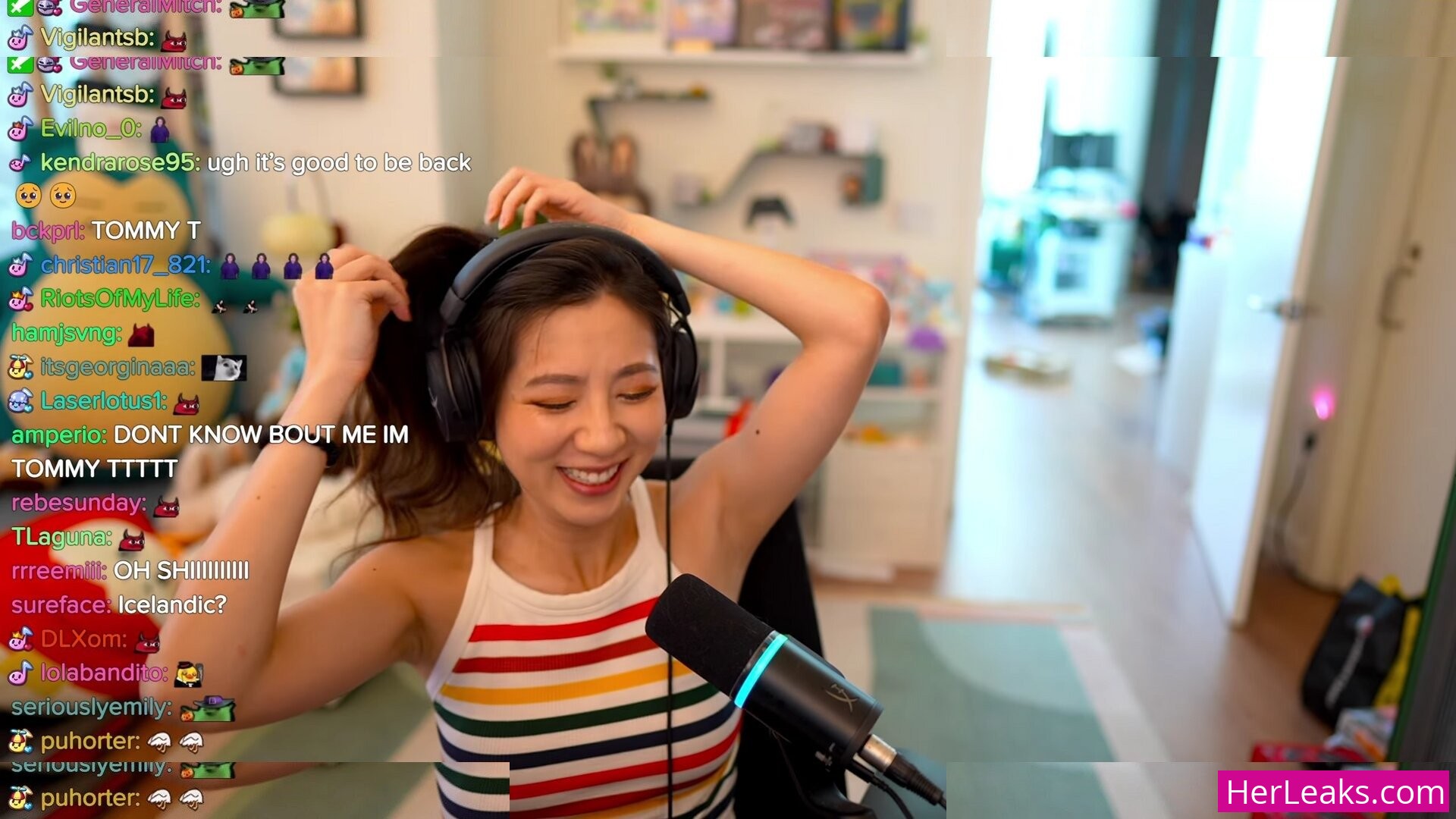 Fuslie - Image 37