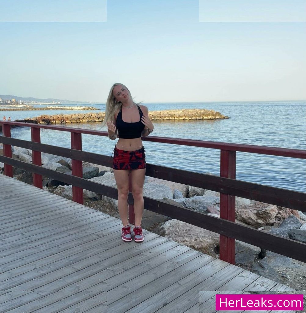 Gabriella Davies - Image 196