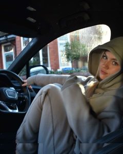 Gabriella Davies - Image 441