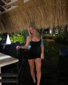 Gabriella Davies - Image 381