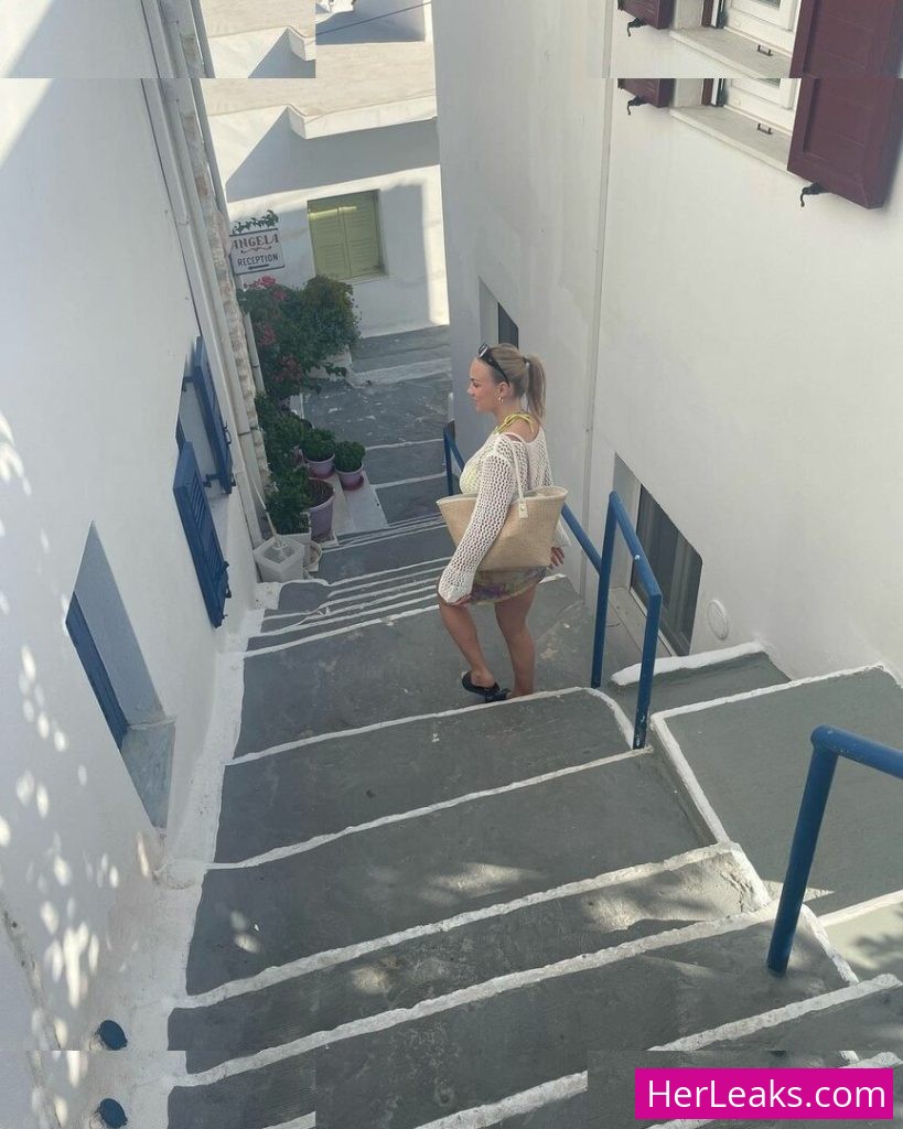 Gabriella Davies - Image 81