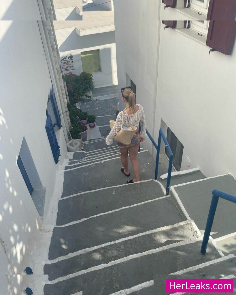 Gabriella Davies - Image 80