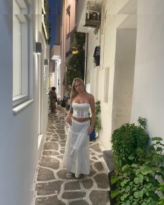 Gabriella Davies - Image 368