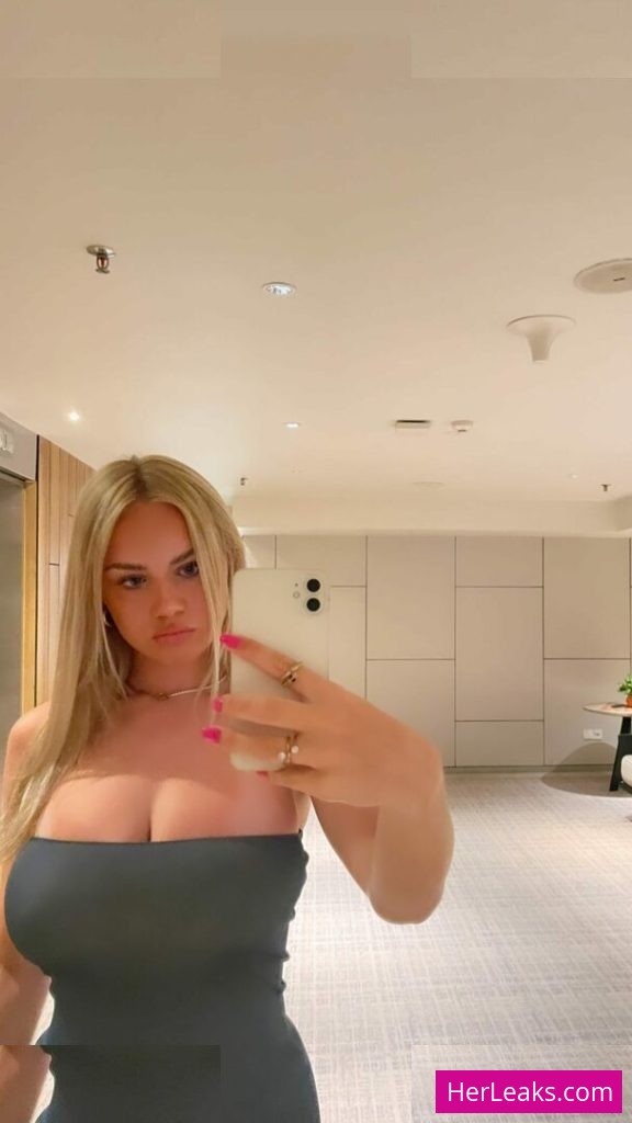 Gabriella Davies - Image 65