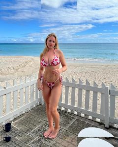 Gabriella Davies - Image 339