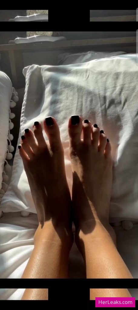 Hailey Welch - Image 35