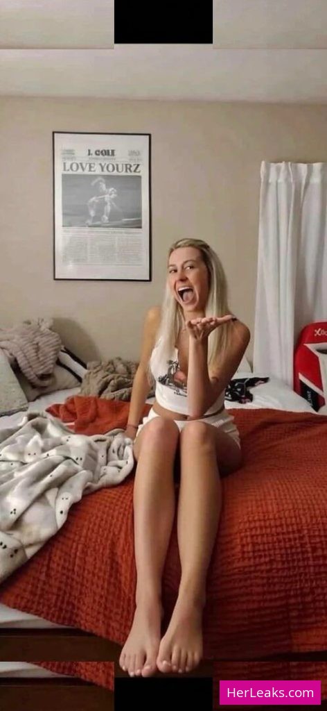 Hailey Welch - Image 5