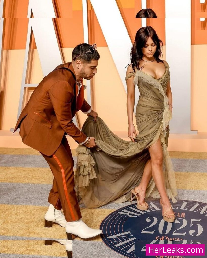 Jenna Ortega - Image 161