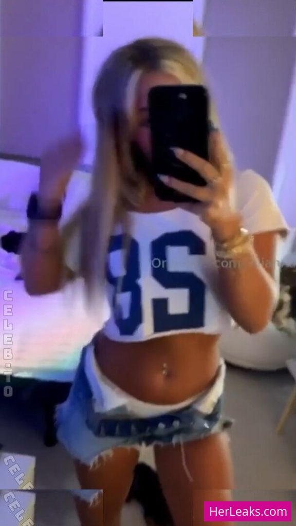 Julianna Peyton - Image 16