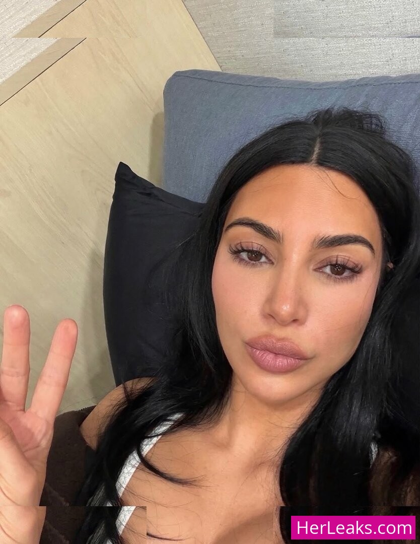 Kim Kardashian - Image 220