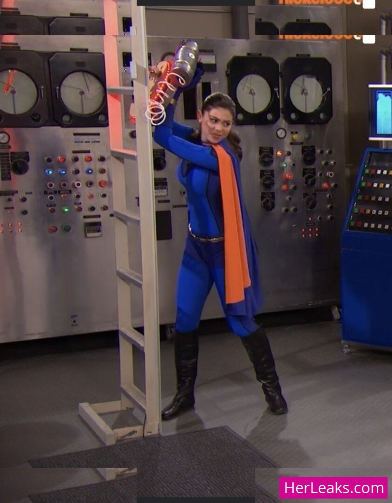 Kira Kosarin - Image 371