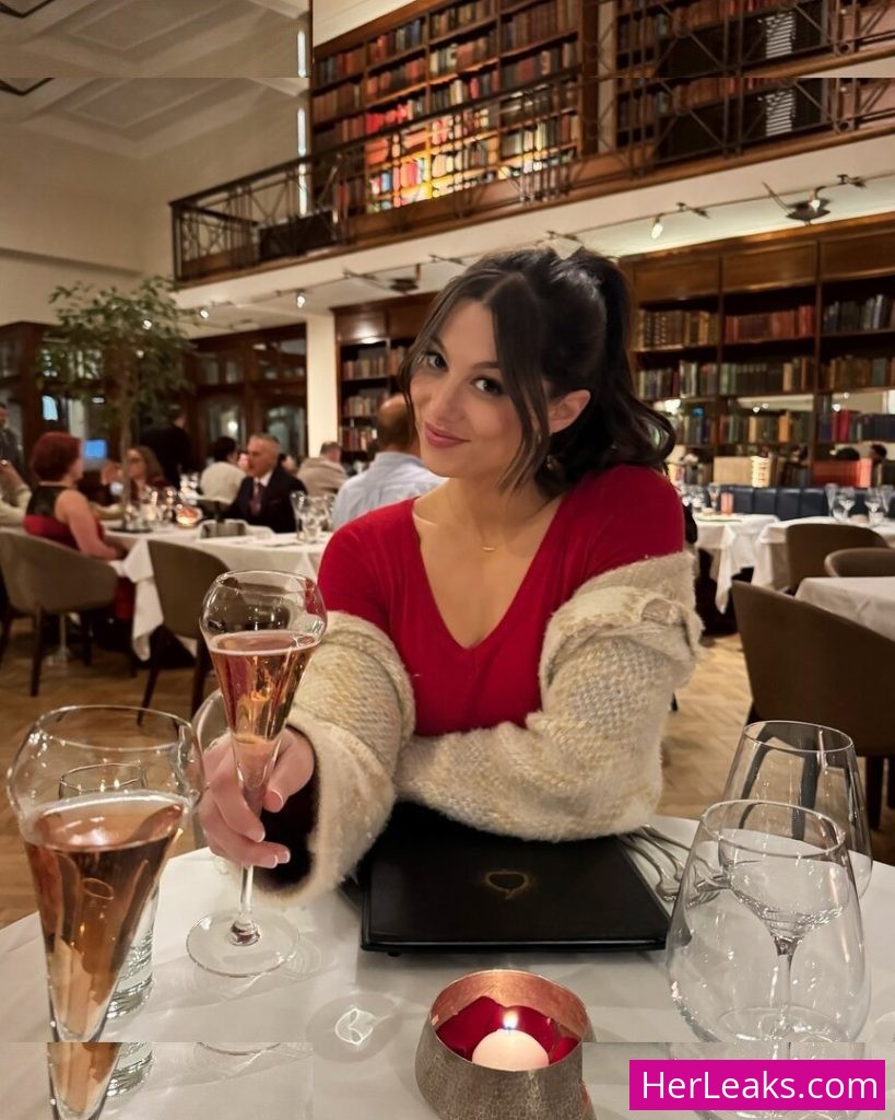 Kira Kosarin - Image 353