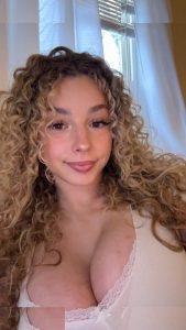 Kira Pregiato - Image 21