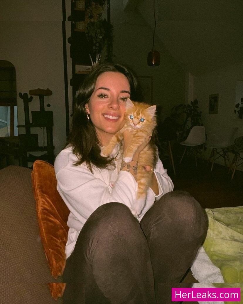 Lauren Williams - Image 114