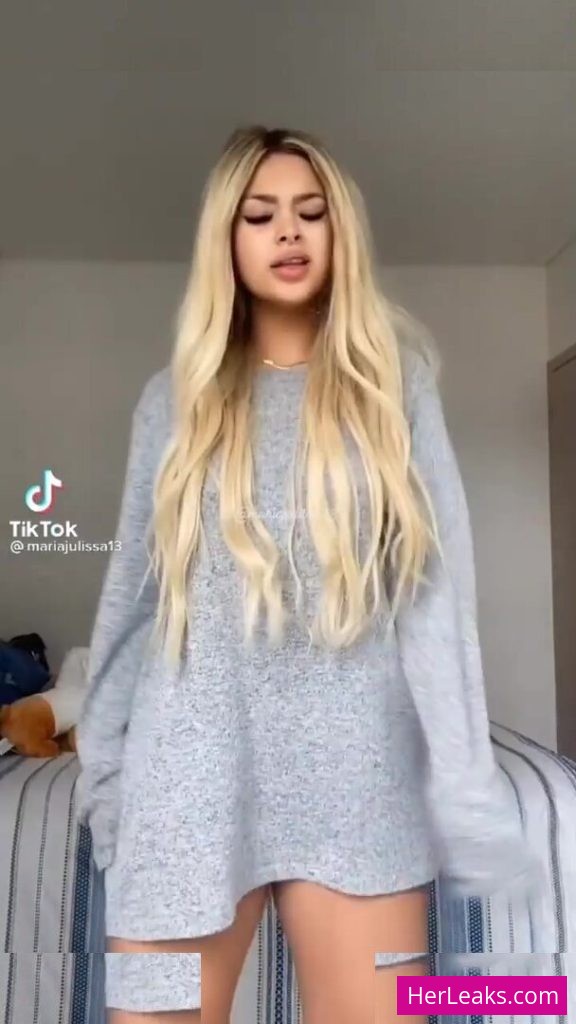 Maria Julissa - Image 214