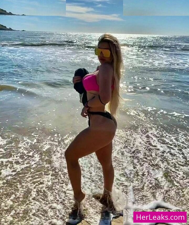 Maria Julissa - Image 193