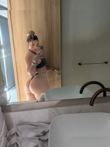 Maria Julissa - Image 356