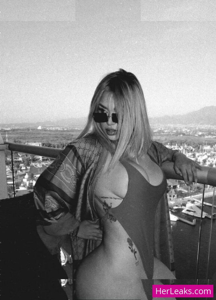 Maria Julissa - Image 66