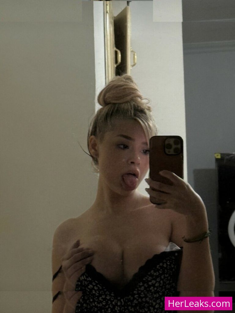 Maria Julissa - Image 45