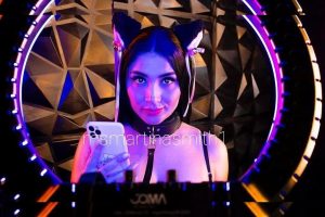 Martina Smith - Image 128