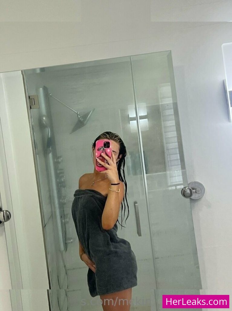 McKinley Richardson - Image 1