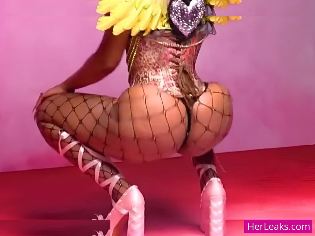 Megan Thee Stallion - Image 164