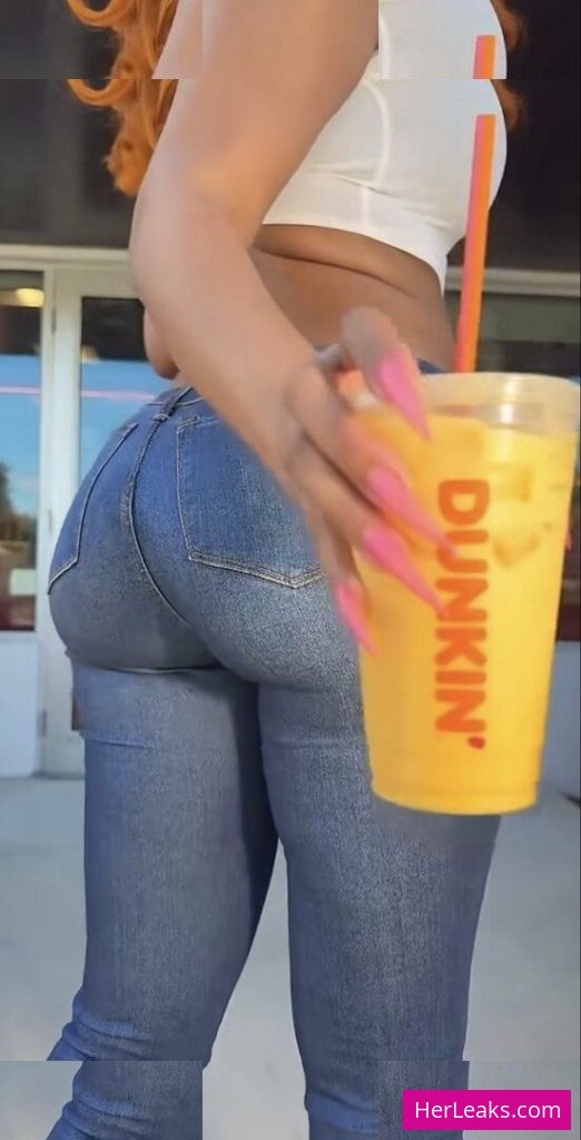 Megan Thee Stallion - Image 35