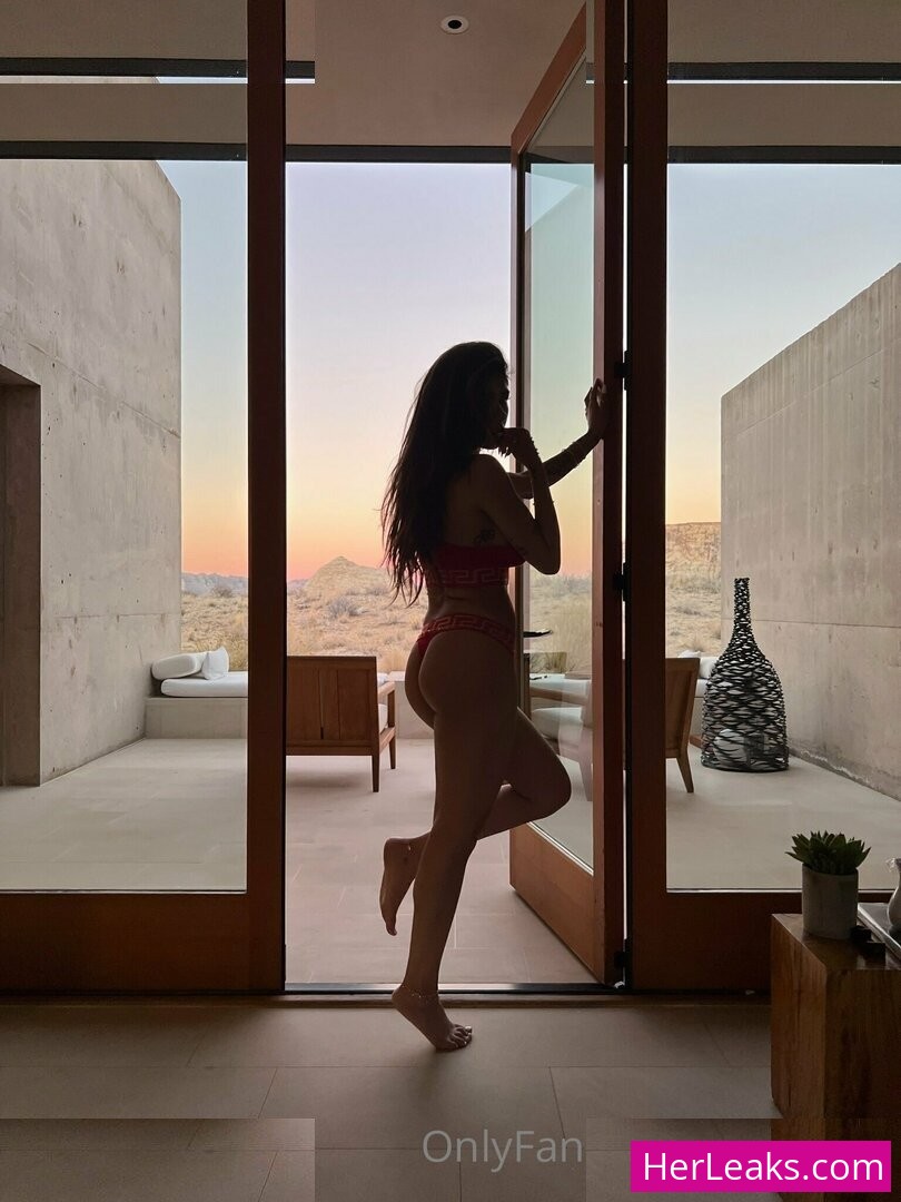 Mia Khalifa - Image 28