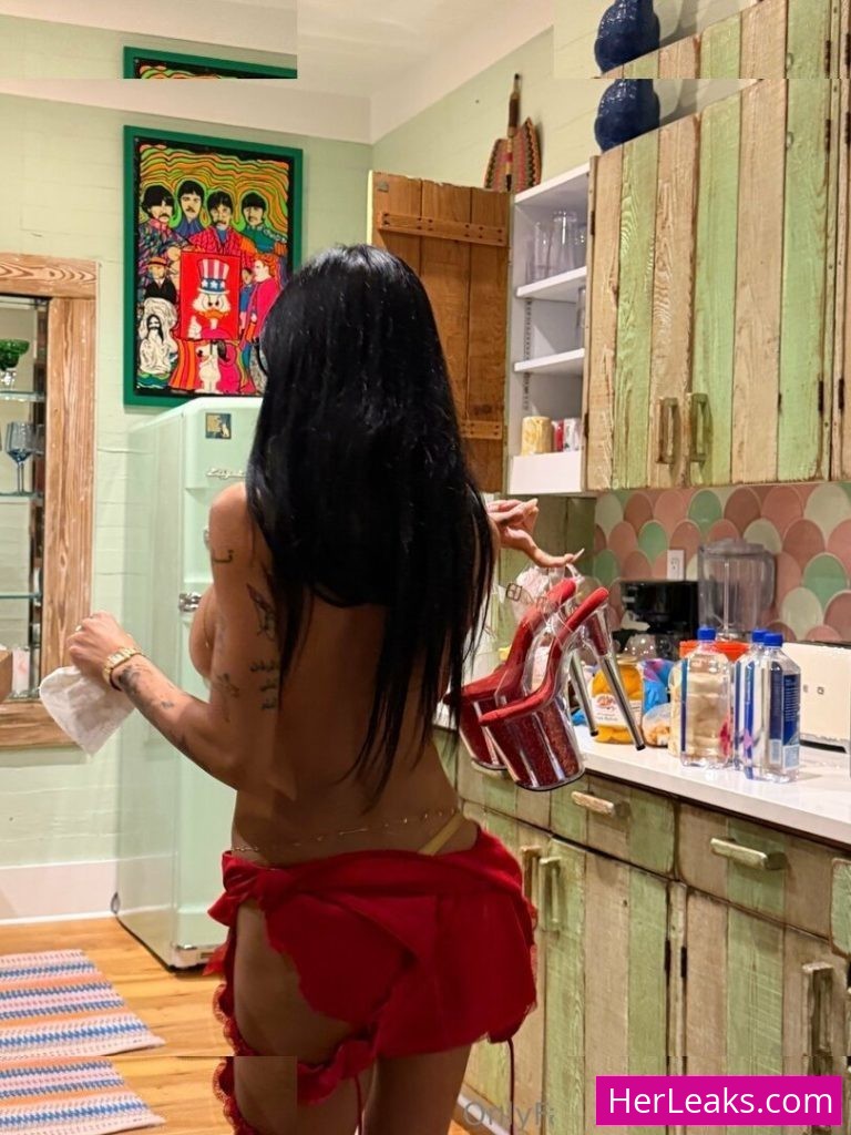 Mia Khalifa - Image 166