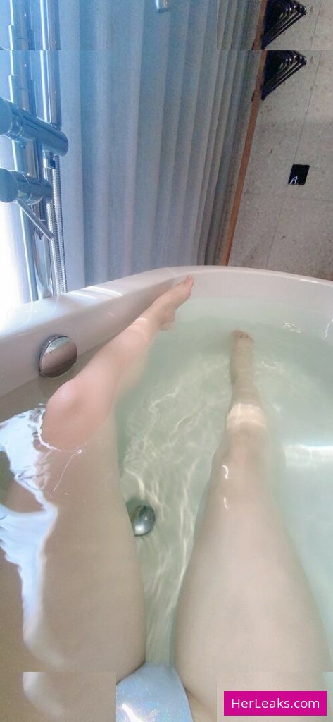 QiaoniuTT - Image 275