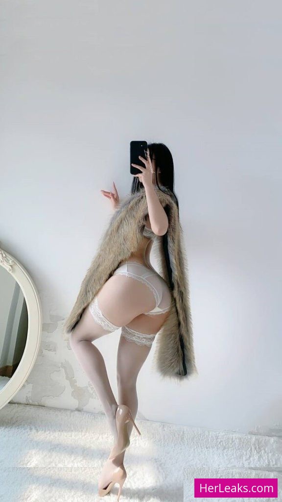 QiaoniuTT - Image 193