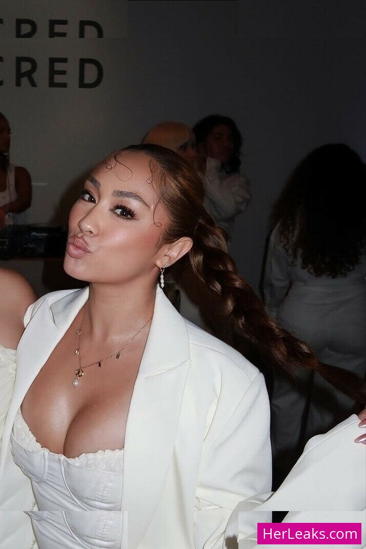 Savannah Palacio - Image 76