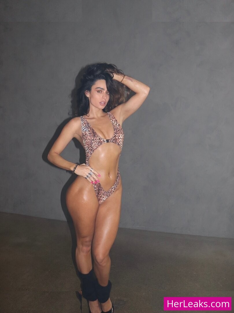 Sommer Ray - Image 17