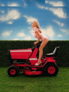 Sydney Sweeney - Image 704