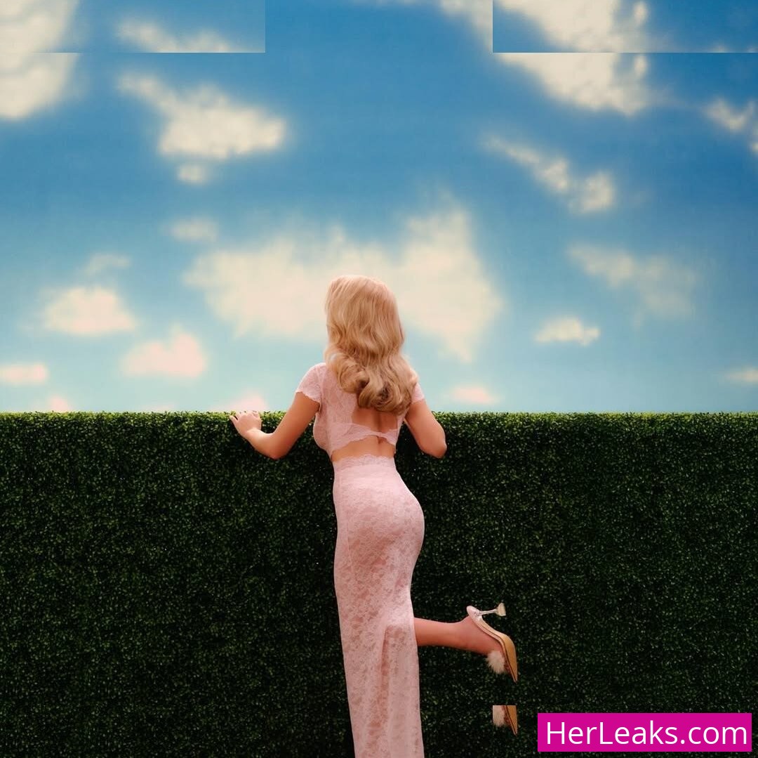 Sydney Sweeney - Image 321