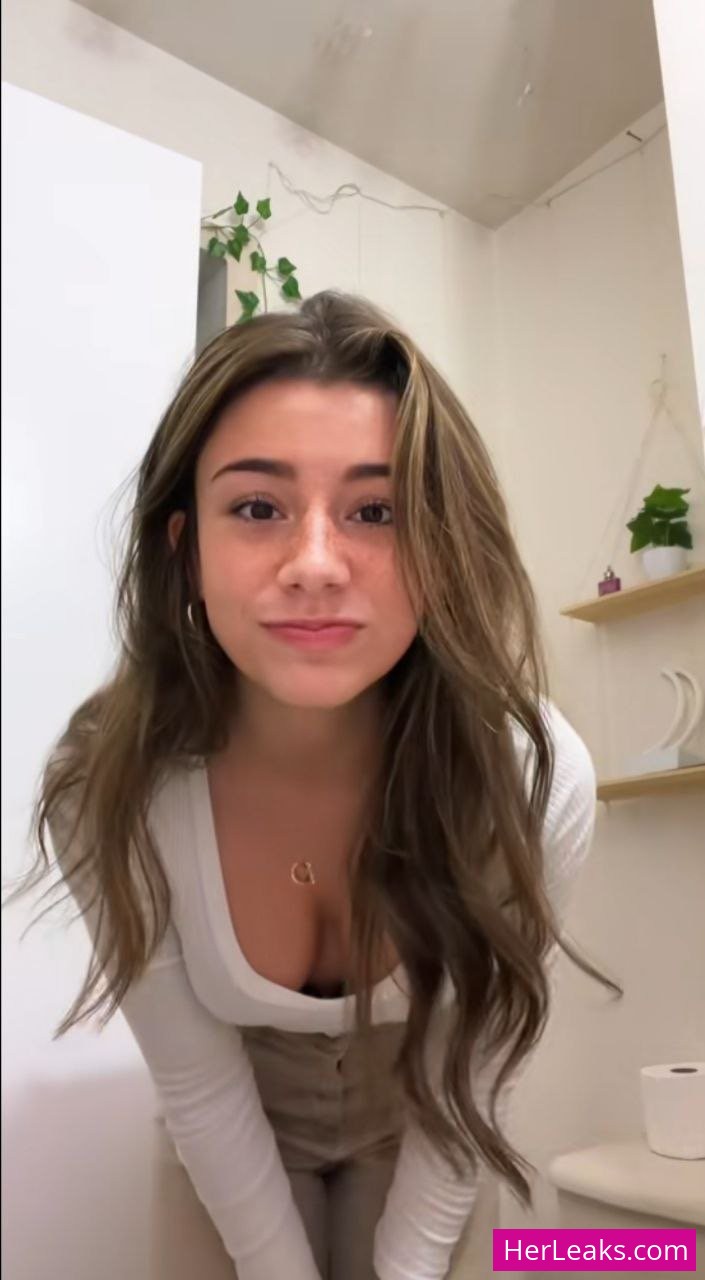 Mikayla Campinos - Image 70