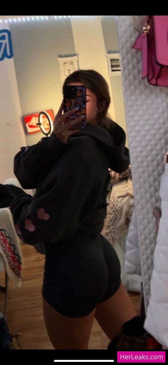 Mikayla Campinos - Image 34