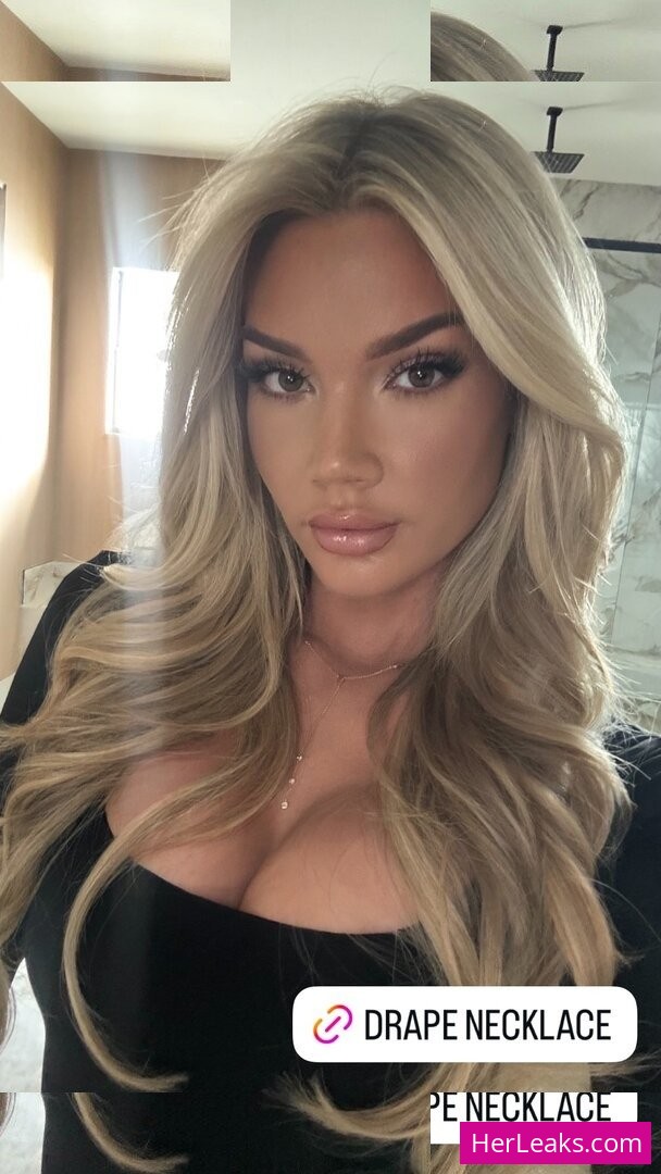 Alexa Collins - Image 26