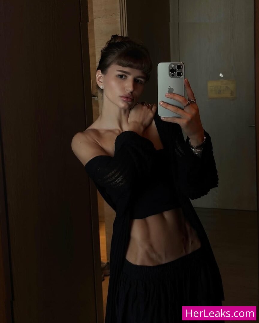Anastasiia Mironova - Image 202