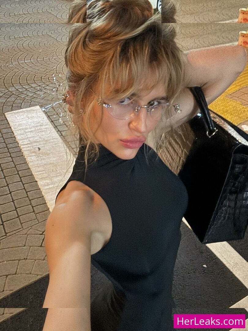 Anastasiia Mironova - Image 100