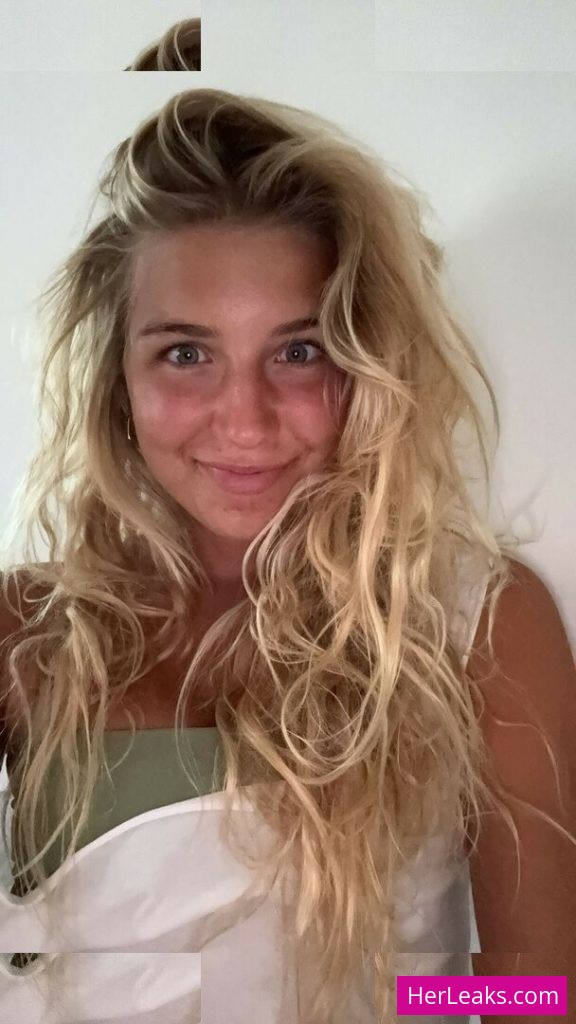 Aniela Leon - Image 293