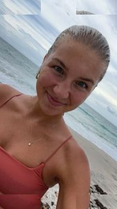 Aniela Leon - Image 727