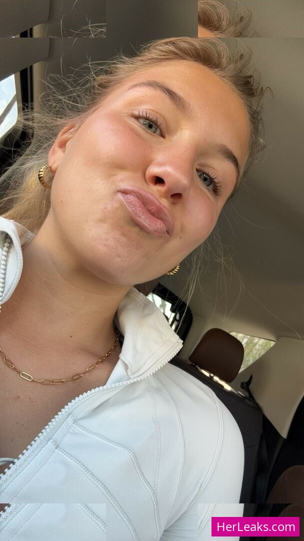 Aniela Leon - Image 99